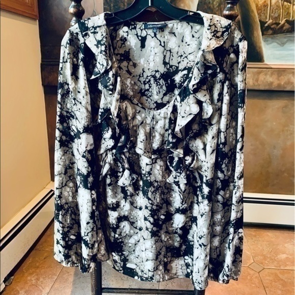 ✨✨Anne Klien Ruffle Collar Neutral Tone Print Top ✨L ✨ - Picture 5 of 9